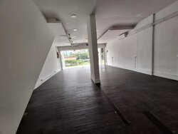 Ang Mo Kio Avenue 10 (D20), Shop House #457396151